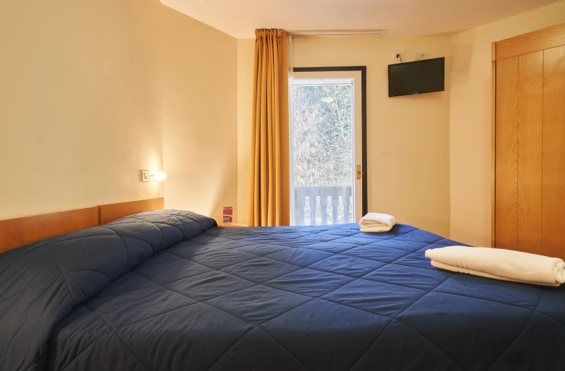 media.304 _ER73928_HDR (1)